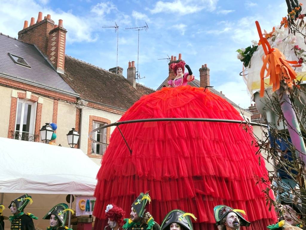 Partenaires du Carnaval de Cloyes les Trois Rivières - ÉDIFICE PLUS Agencement