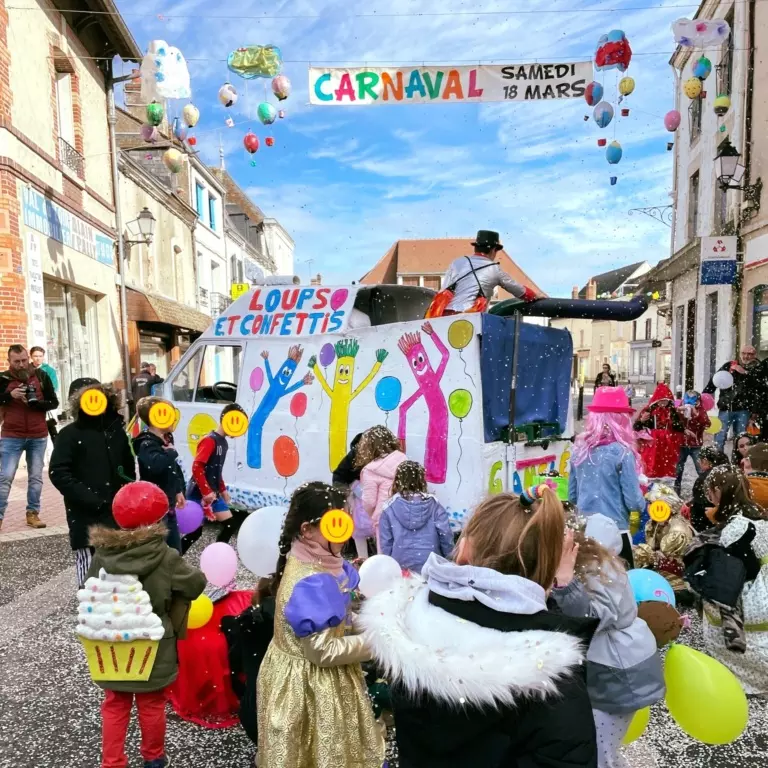 Carnaval de Cloyes les Trois Rivières - ÉDIFICE PLUS Agencement